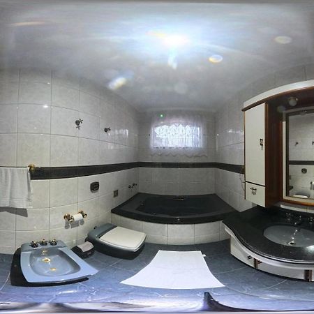 Hostel Blaese Pascal - Hbp جوارولوس المظهر الخارجي الصورة