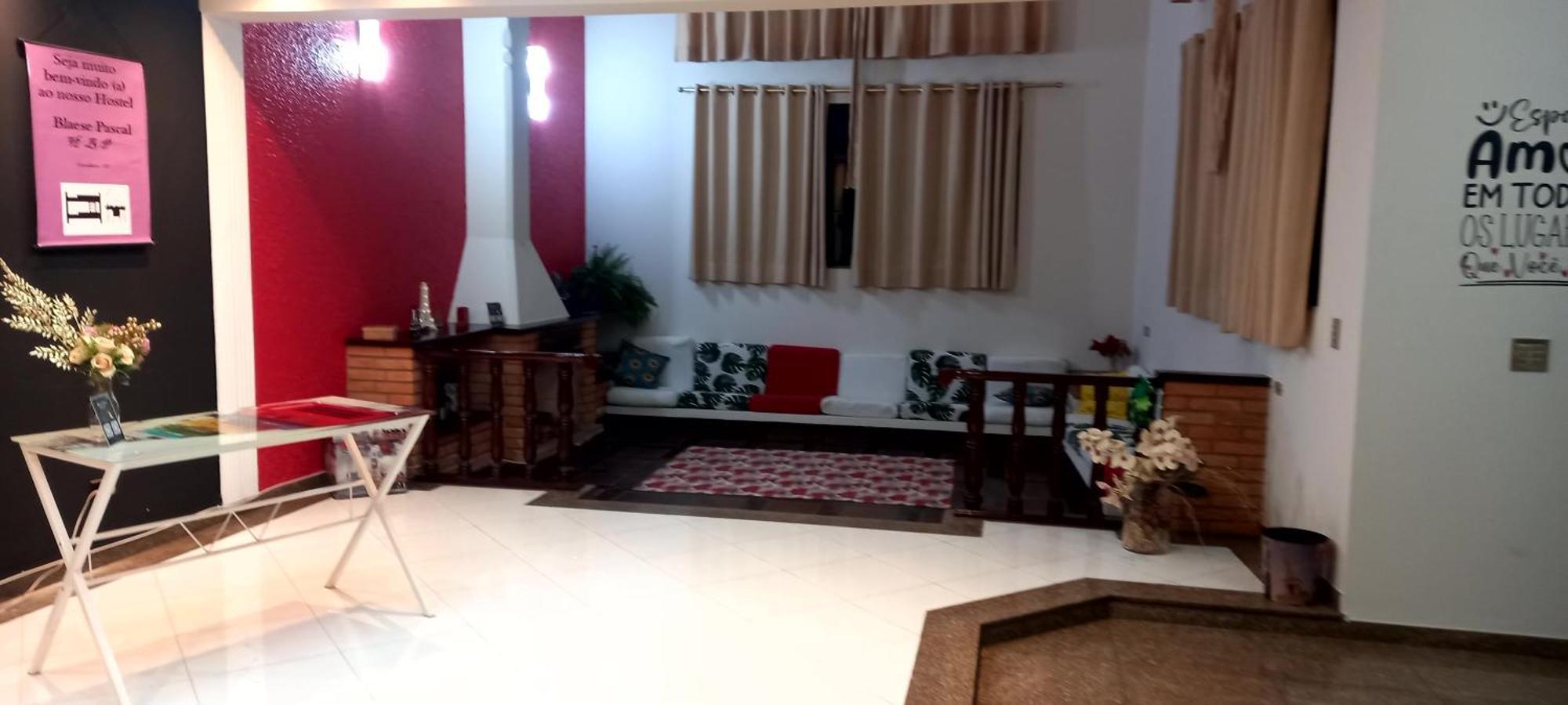 Hostel Blaese Pascal - Hbp جوارولوس المظهر الخارجي الصورة